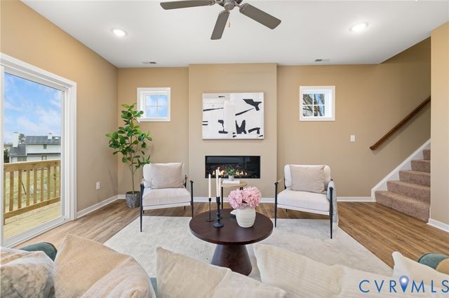 1800 Timberline Dr, Farmville, VA 23901