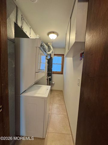 31 Navarra Drive, Brick, NJ 08723
