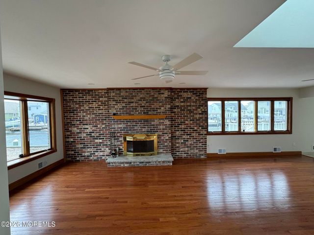 31 Navarra Drive, Brick, NJ 08723