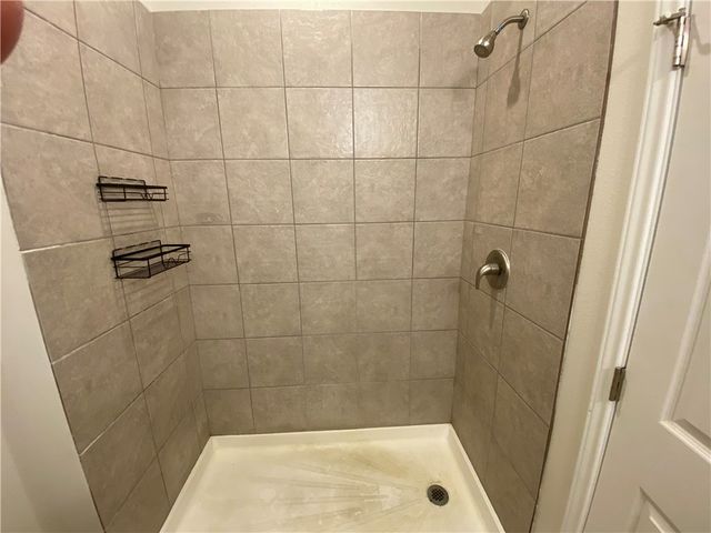 130 Lavaca, Rockport, TX 78382