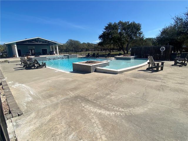 130 Lavaca, Rockport, TX 78382