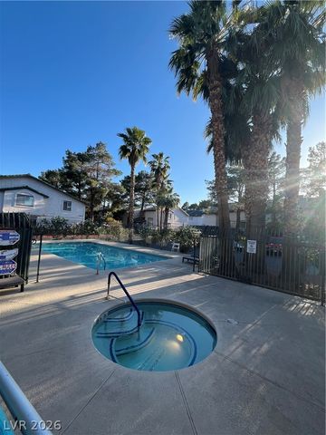 2480 Old Forge Lane 63, Las Vegas, NV 89121