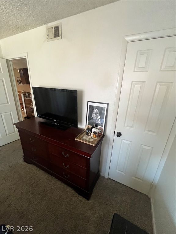 Image 13 of property listing at 2480 Old Forge Lane 63, Las Vegas, NV 89121