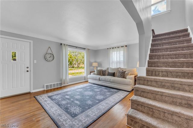 15473 Hummel Road, Brook Park, OH 44142