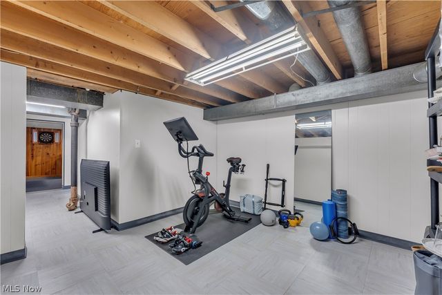 15473 Hummel Road, Brook Park, OH 44142