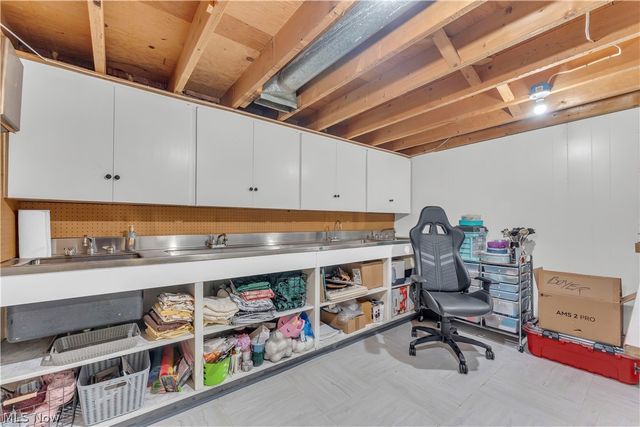 15473 Hummel Road, Brook Park, OH 44142