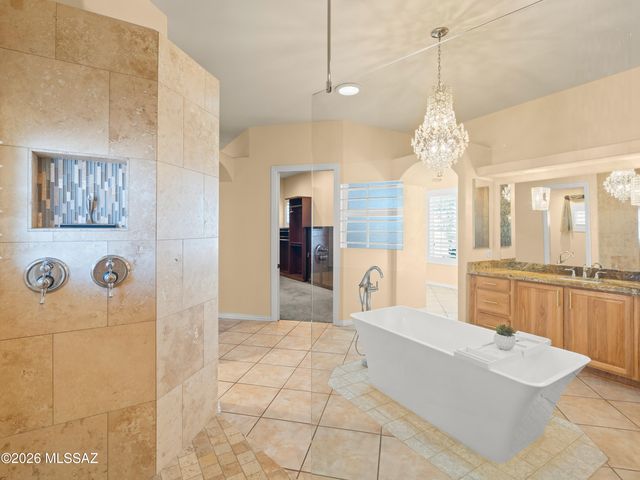 2354 N Casa Grande Avenue, Casa Grande, AZ 85122