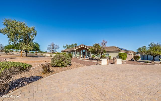 2354 N Casa Grande Avenue, Casa Grande, AZ 85122