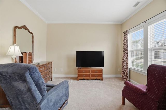 1431 Thistlewood LN, Chesapeake, VA 23320