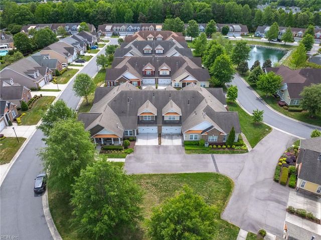 1431 Thistlewood LN, Chesapeake, VA 23320