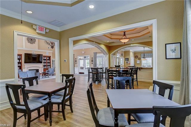 1431 Thistlewood LN, Chesapeake, VA 23320