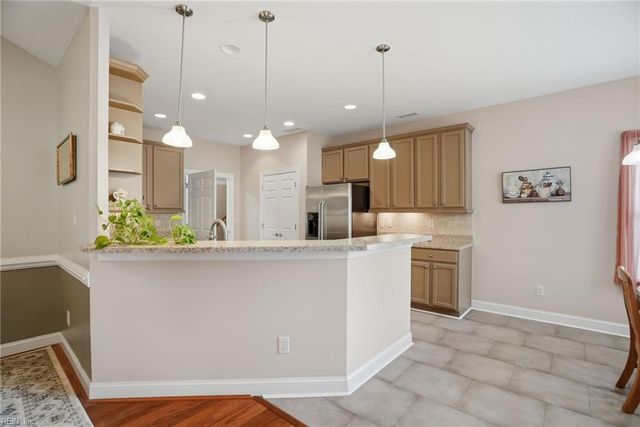 1431 Thistlewood LN, Chesapeake, VA 23320