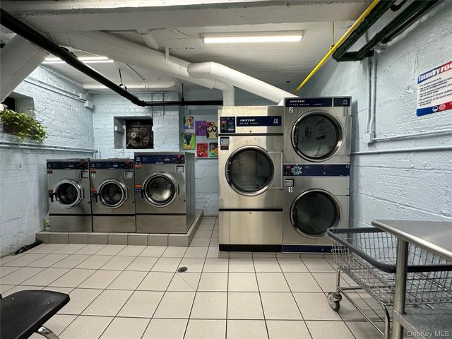 112-50 Northern Boulevard 1A, Corona, NY 11368