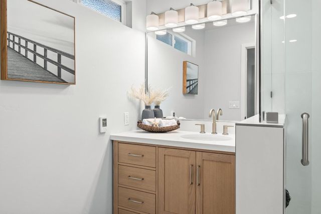 517 Sumner Avenue, Aptos, CA 95003