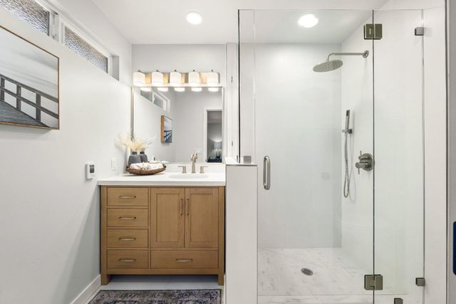 517 Sumner Avenue, Aptos, CA 95003