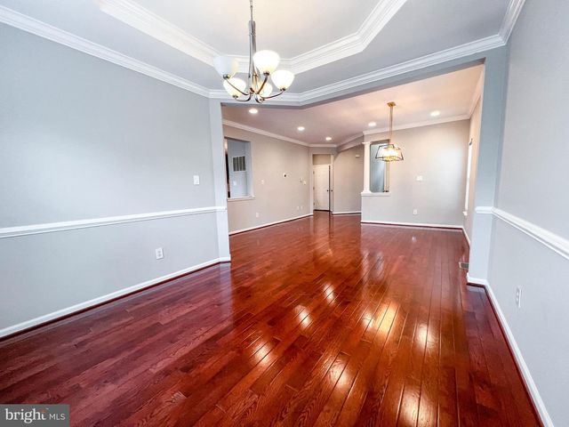 3909 BEEKER MILL PL, Chantilly, VA 20151