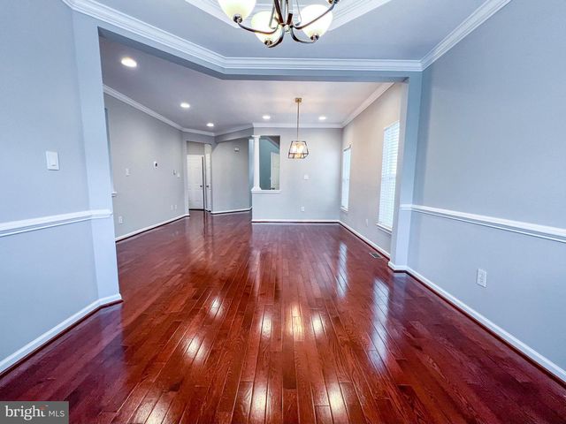 3909 BEEKER MILL PL, Chantilly, VA 20151