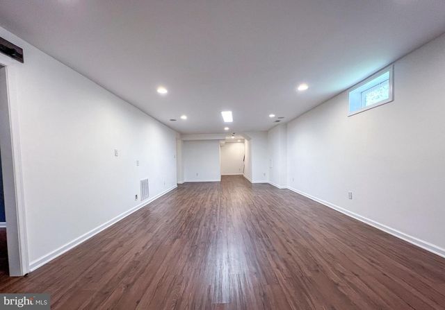3909 BEEKER MILL PL, Chantilly, VA 20151