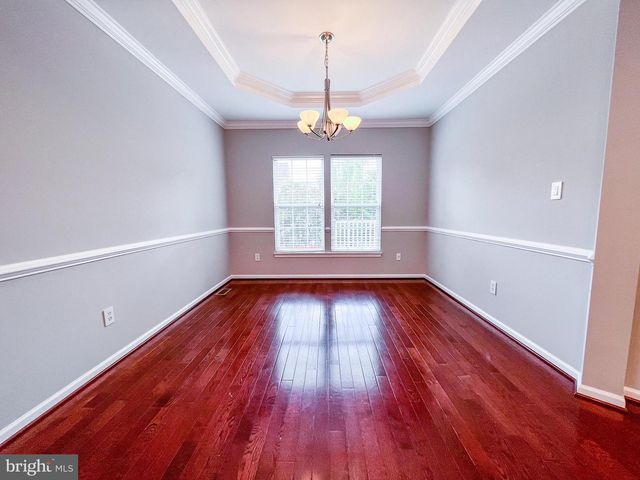 3909 BEEKER MILL PL, Chantilly, VA 20151