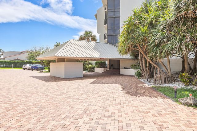 1901 S Ocean Boulevard 401, Boca Raton, FL 33432