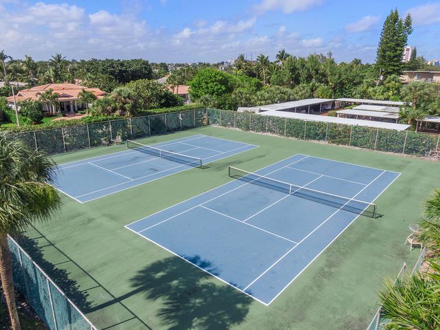 1901 S Ocean Boulevard 401, Boca Raton, FL 33432