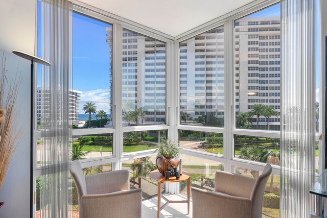1901 S Ocean Boulevard 401, Boca Raton, FL 33432