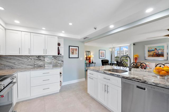 1901 S Ocean Boulevard 401, Boca Raton, FL 33432