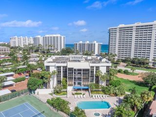 1901 S Ocean Boulevard 401, Boca Raton, FL 33432