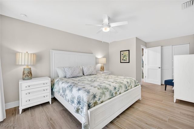 952 Kings Crown DR, Sanibel, FL 33957