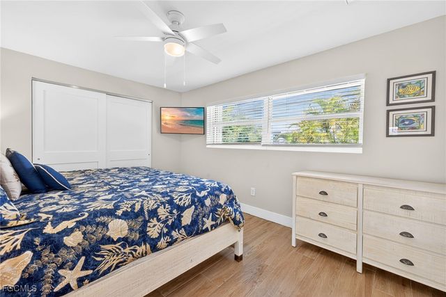 952 Kings Crown DR, Sanibel, FL 33957