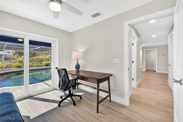 952 Kings Crown DR, Sanibel, FL 33957