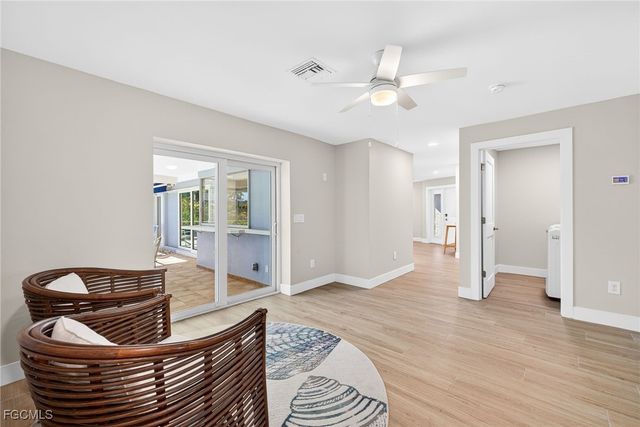 952 Kings Crown DR, Sanibel, FL 33957