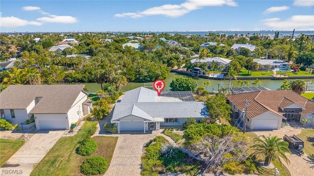 952 Kings Crown DR, Sanibel, FL 33957