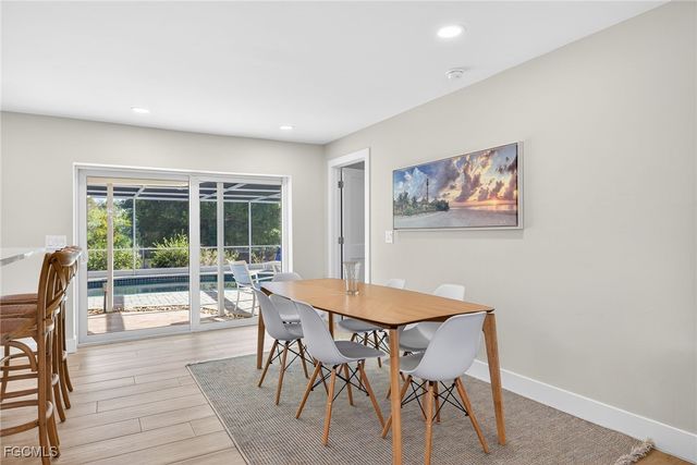 952 Kings Crown DR, Sanibel, FL 33957