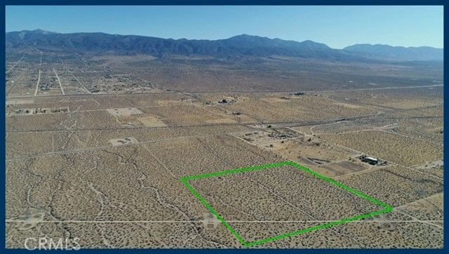 40 Pomona Road, Pinon Hills, CA 92372