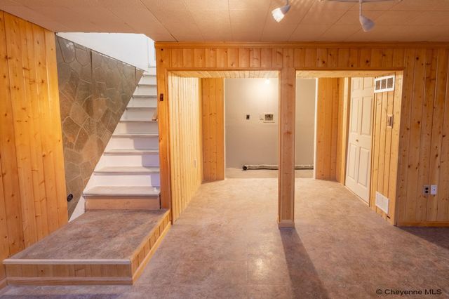 1109 S ARP AVE, Cheyenne, WY 82007