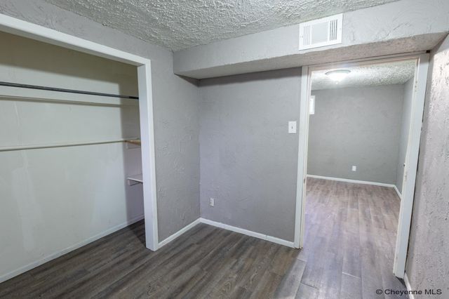 1109 S ARP AVE, Cheyenne, WY 82007