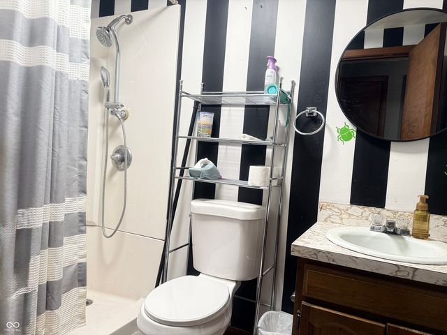 305 E Union Street, Waynetown, IN 47990