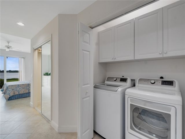 5380 E Harbor Village Drive 102, Vero Beach, FL 32967