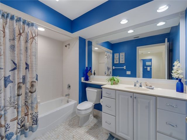5380 E Harbor Village Drive 102, Vero Beach, FL 32967