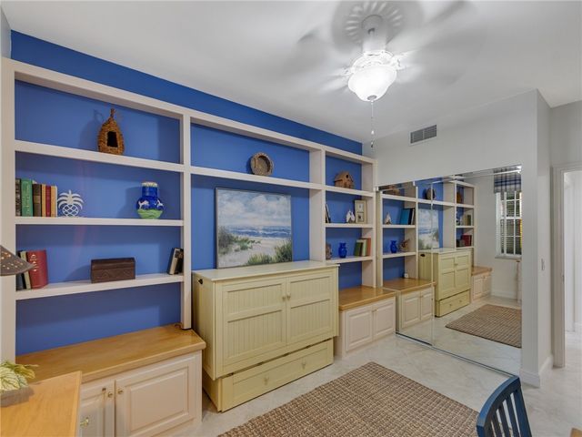 5380 E Harbor Village Drive 102, Vero Beach, FL 32967
