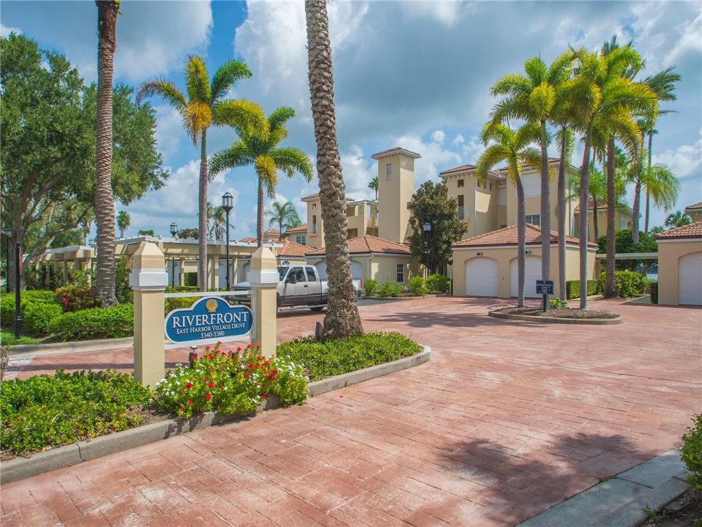 5380 E Harbor Village Drive 102, Vero Beach, FL 32967