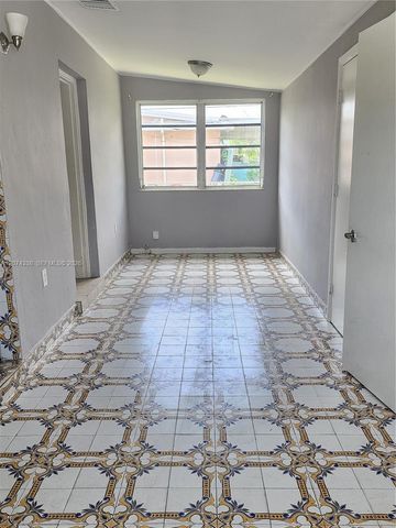 4100 SW 36th, West Park, FL 33023