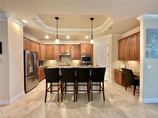 28518 Westmeath CT, Bonita Springs, FL 34135