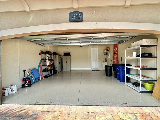 28518 Westmeath CT, Bonita Springs, FL 34135