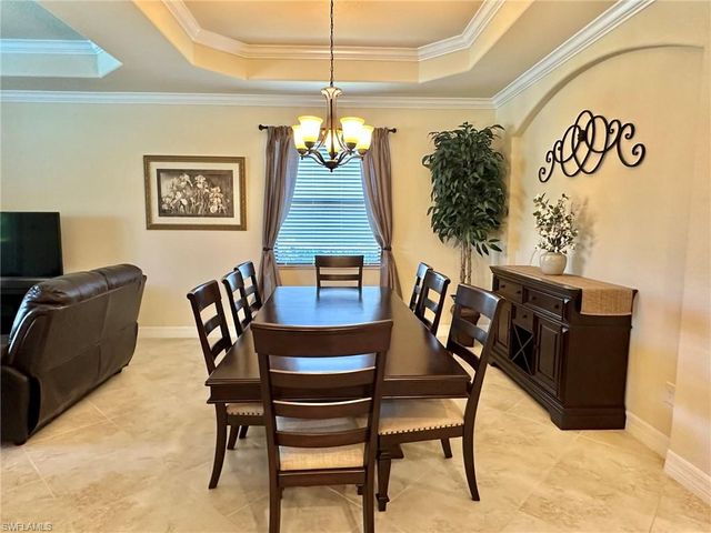 28518 Westmeath CT, Bonita Springs, FL 34135