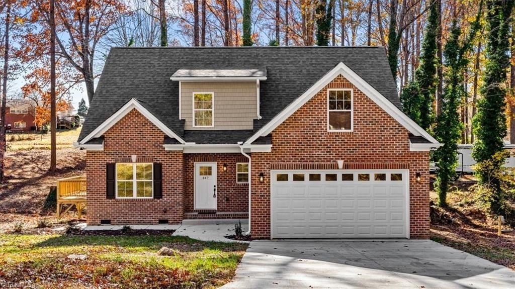 447 Lynnhaven Park Drive, Winston-salem, NC 27107