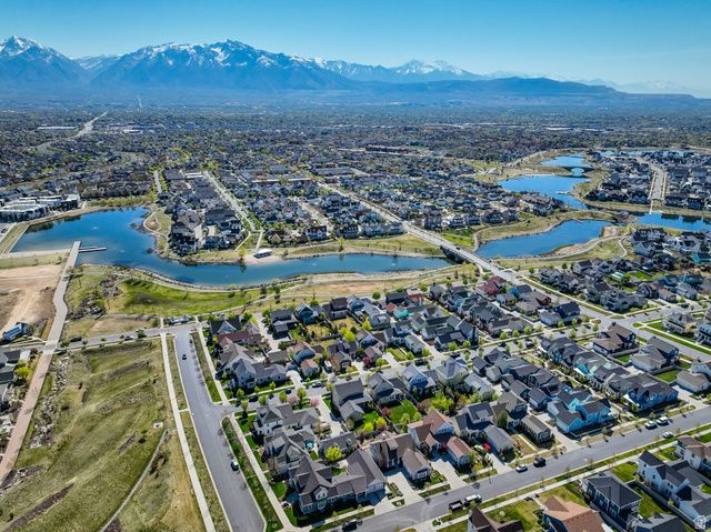4366 W DEGRAY DR, South Jordan, UT 84009