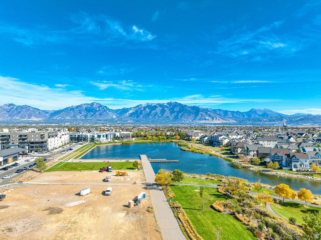 4366 W DEGRAY DR, South Jordan, UT 84009