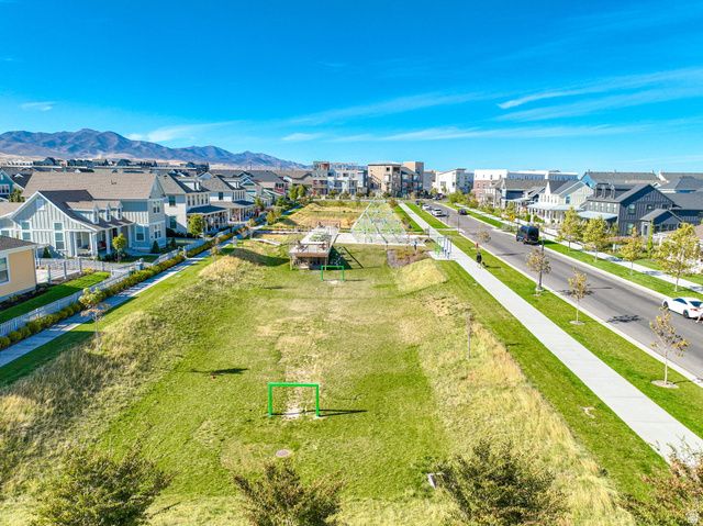 4366 W DEGRAY DR, South Jordan, UT 84009